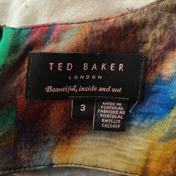 Ted Baker dress, size 3 or size 8, model is 6’2” - Picture 10 of 12